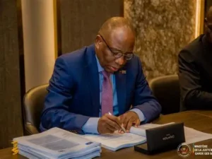 RDC : La Justice suspend le contrôle des ASBL à Kinshasa