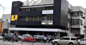 Kinshasa : Une tentative de braquage signalée près d’une agence Rawbank