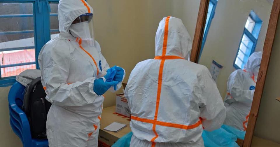 Ebola au Nigeria : intervention des équipes sanitaires face au virus Bundibugyo.