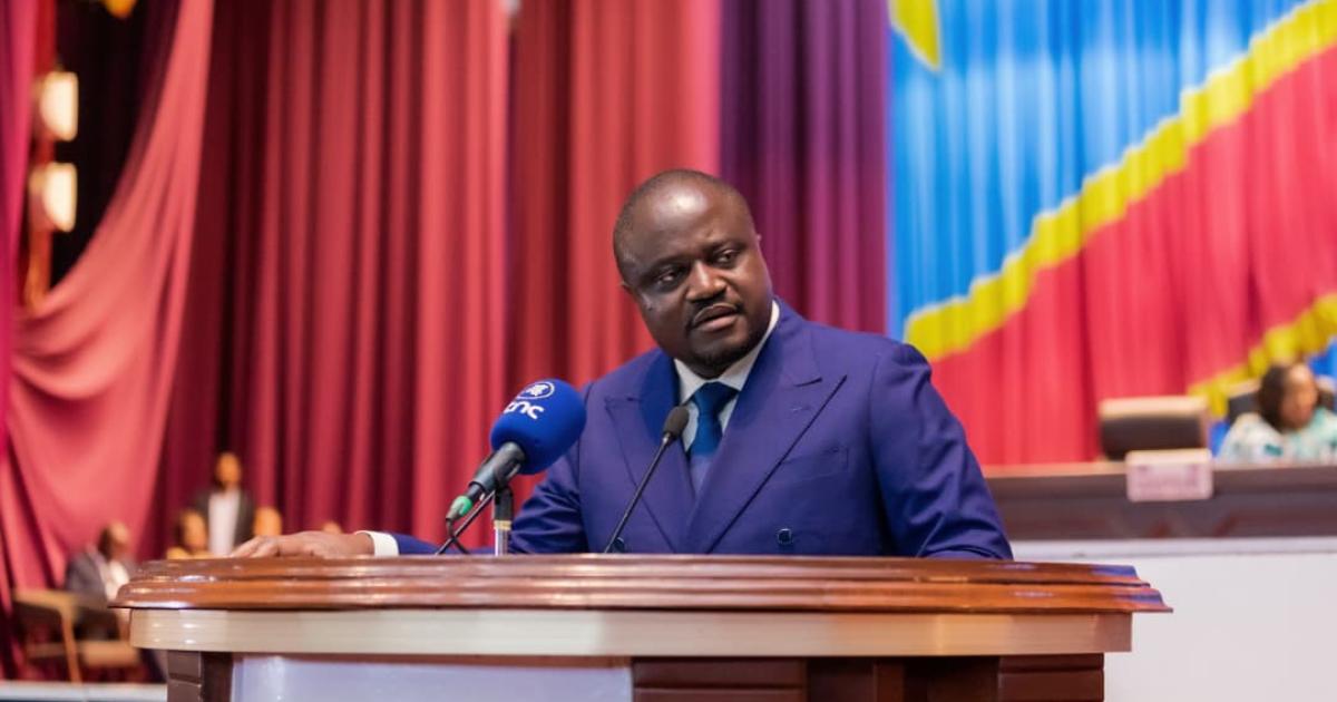 Motion de défiance contre Muhindo Nzangi au sujet du financement du PEJAB en RDC.