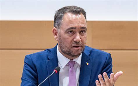 Maxime Prévot, ministre belge des Affaires étrangères, lors d'une déclaration sur la situation politique en RDC.