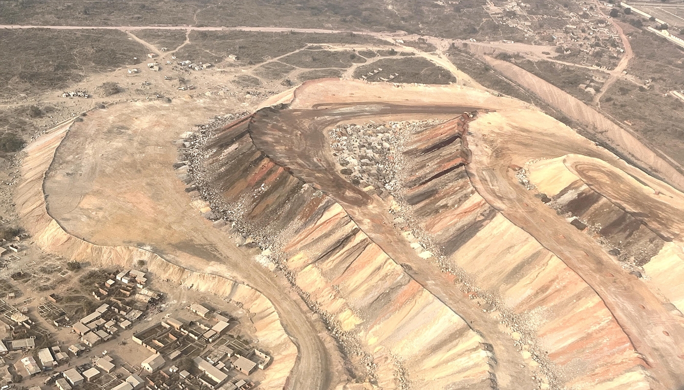 Mine artisanale de cobalt à Kolwezi, dans la province du Lualaba, en août 2025.