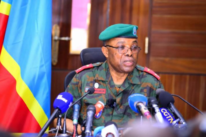 FARDC dément un faux communiqué annonçant le recrutement d’étudiants universitaires.