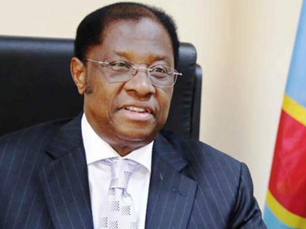 Alexis Thambwe Mwamba, ancien président du Sénat congolais, au cœur d’une affaire marquée par une interpellation et une perquisition à Kinshasa.